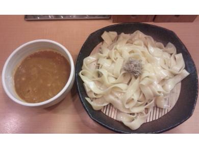とろ肉つけ麺　魚とん